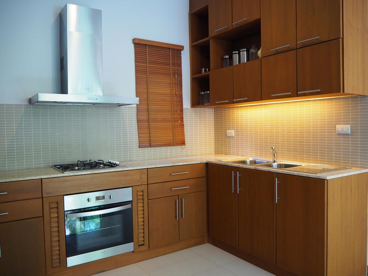 Peykaa Villas Phuket Bagian luar foto