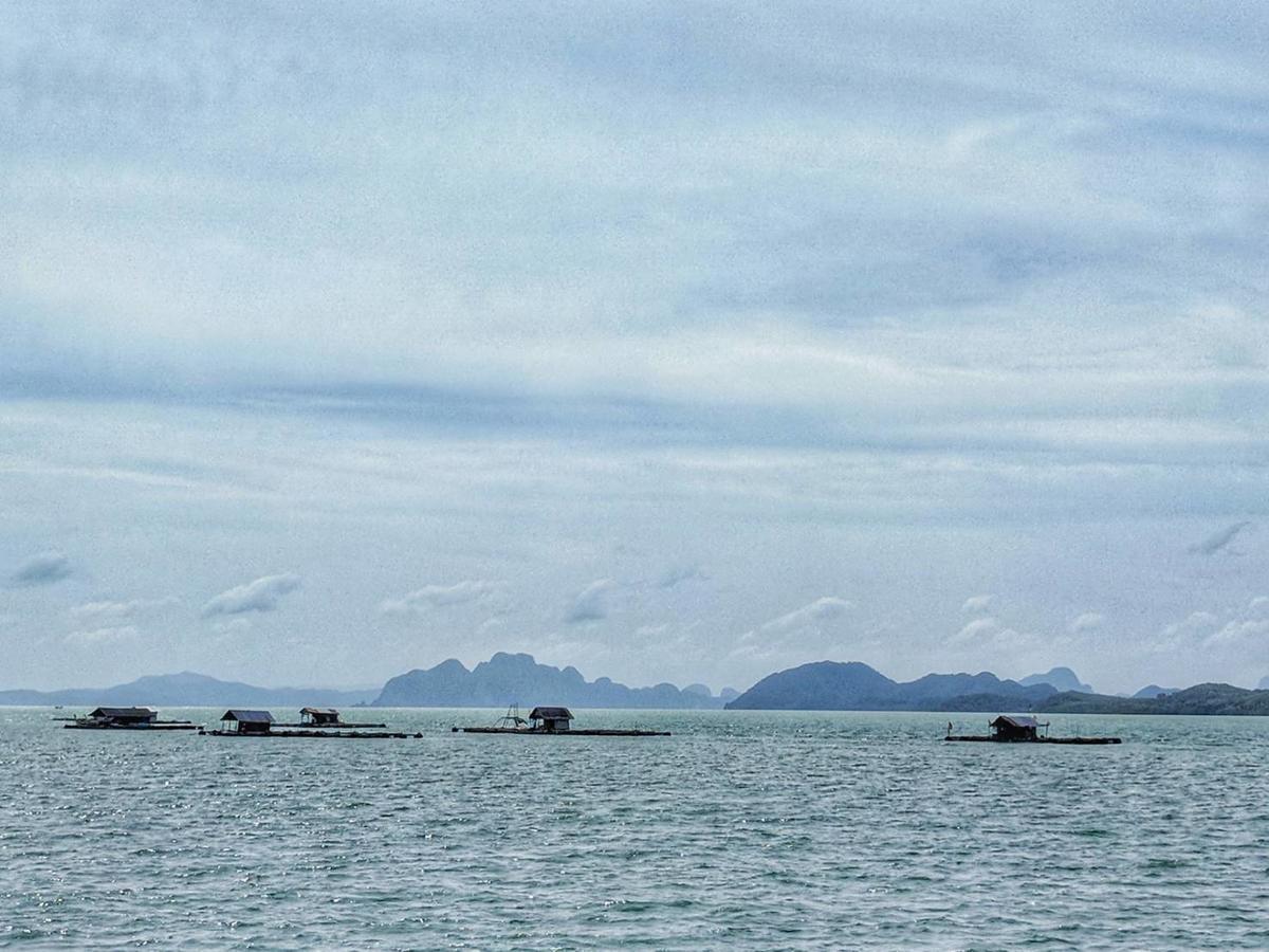 Peykaa Villas Phuket Bagian luar foto
