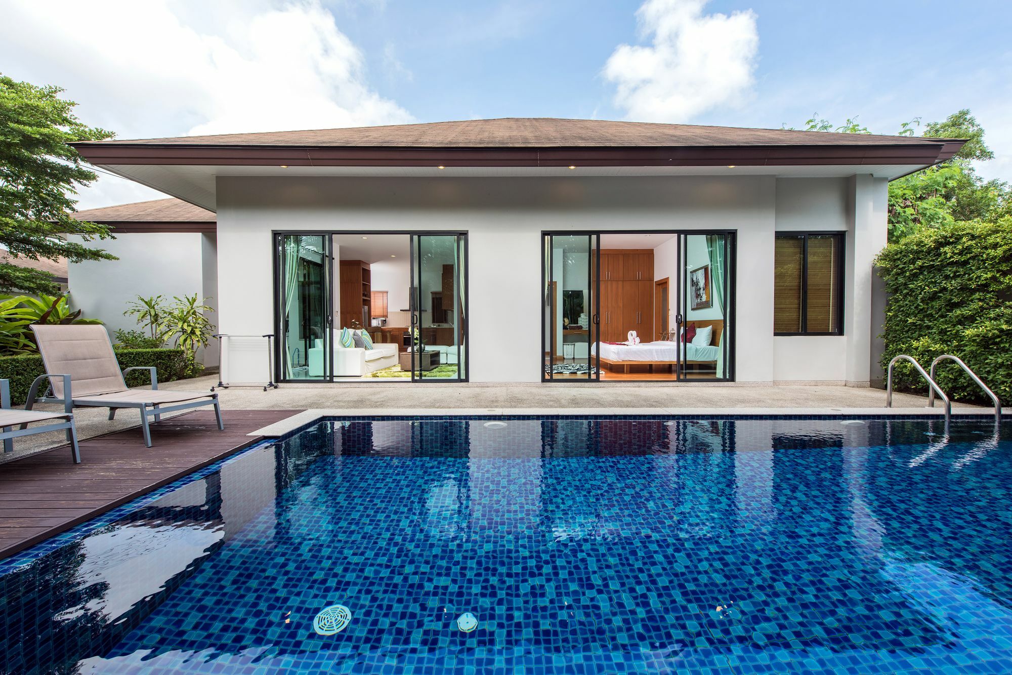 Peykaa Villas Phuket Bagian luar foto